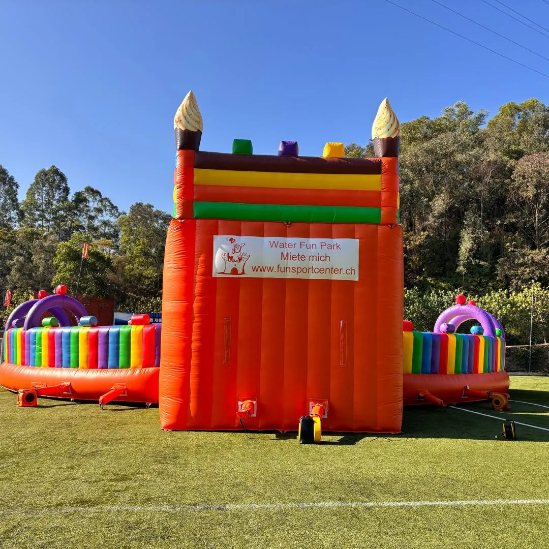 Water Fun Park Wasserrutsche Water Fun Park von hinten