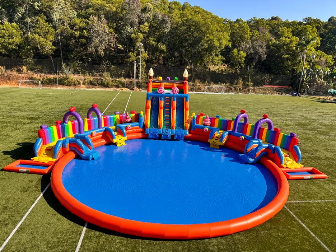 Water Fun Park Wasserrutsche Water Fun Park Vogelperspektive