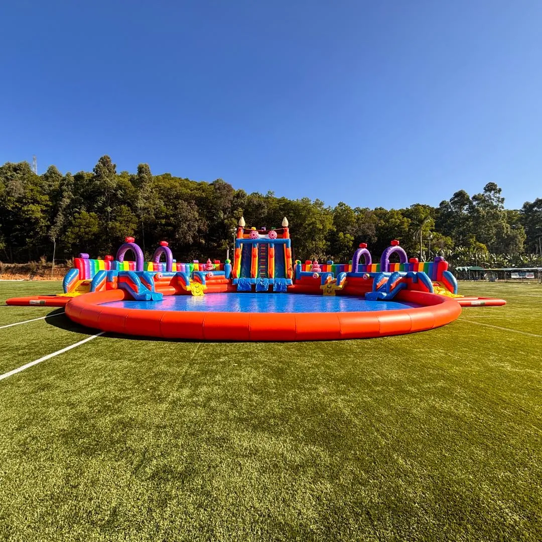 Water Fun Park Wasserrutsche Water Fun Park Frontalansicht