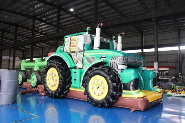 Hüpfburg Traktor vorne